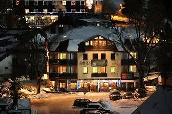 Otel David Wellness 2*